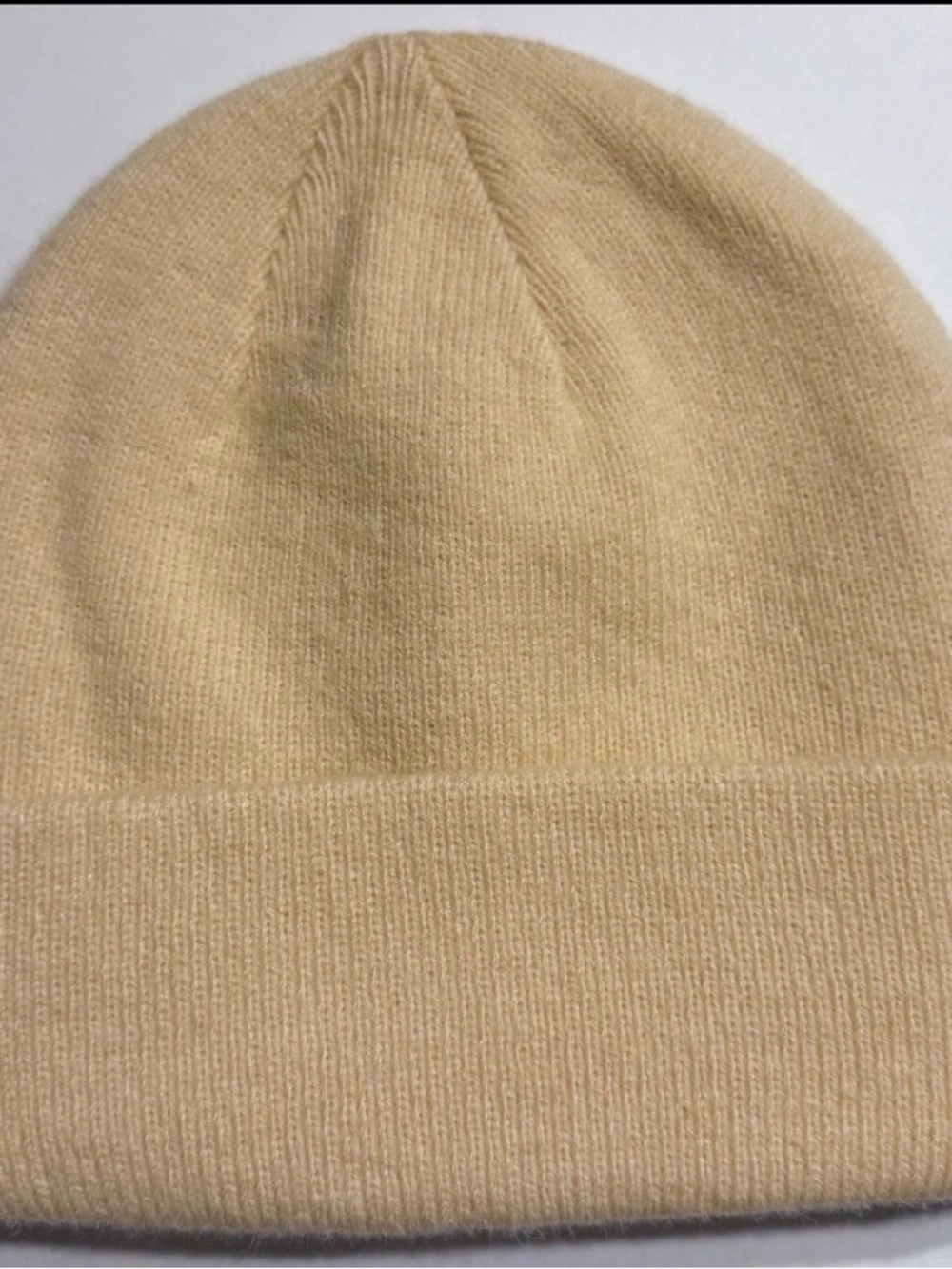 ALO Yoga Knit Beanie in Light Beige with White Logo - Picture 2 of 2